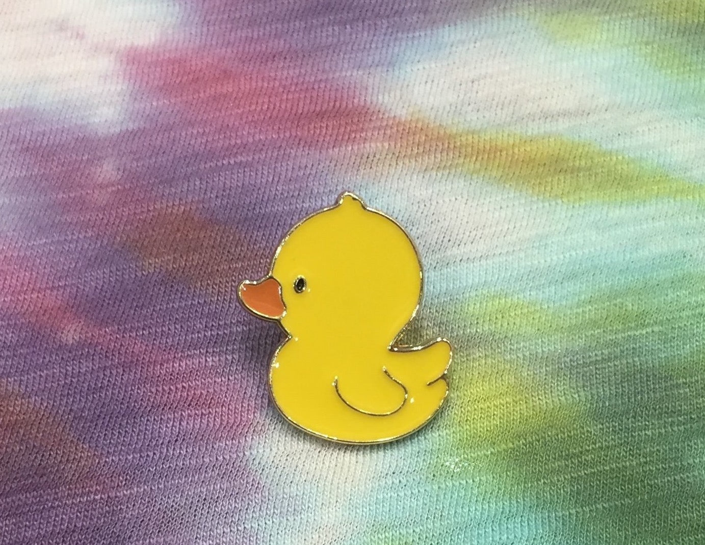 DUCK PIN