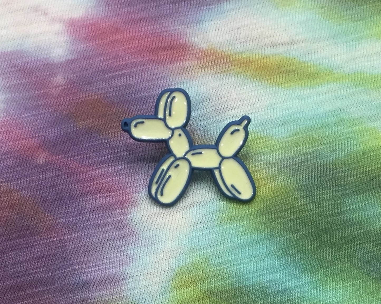BLUE DOG PIN