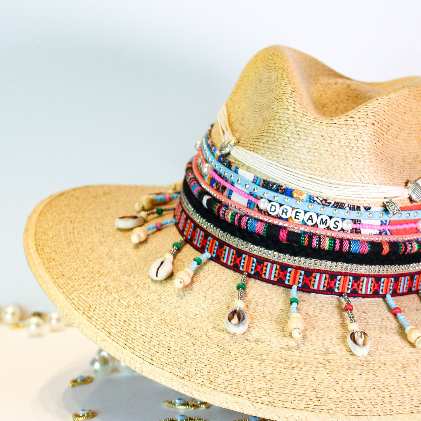 DREAMS AND SHELLS HAT