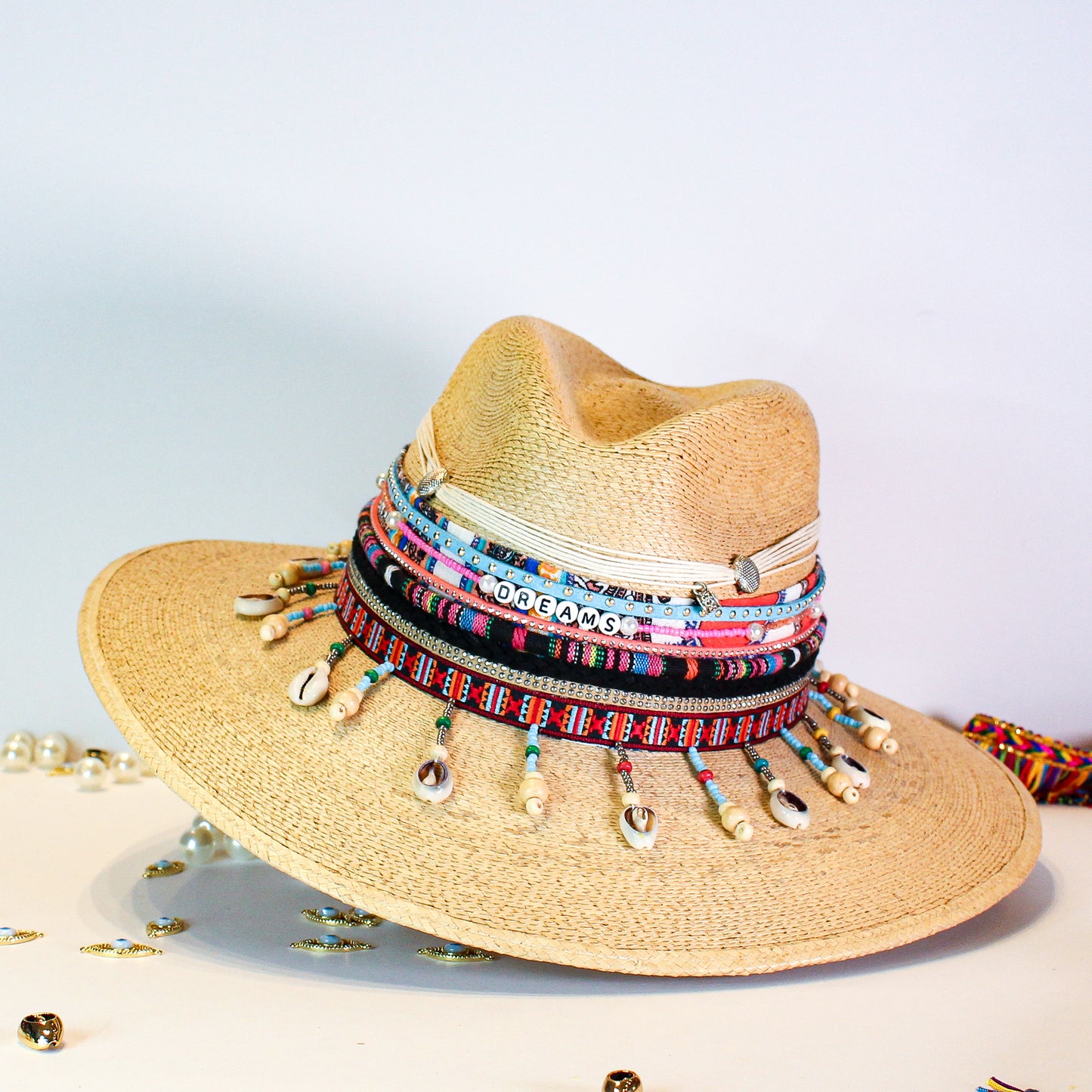 DREAMS AND SHELLS HAT